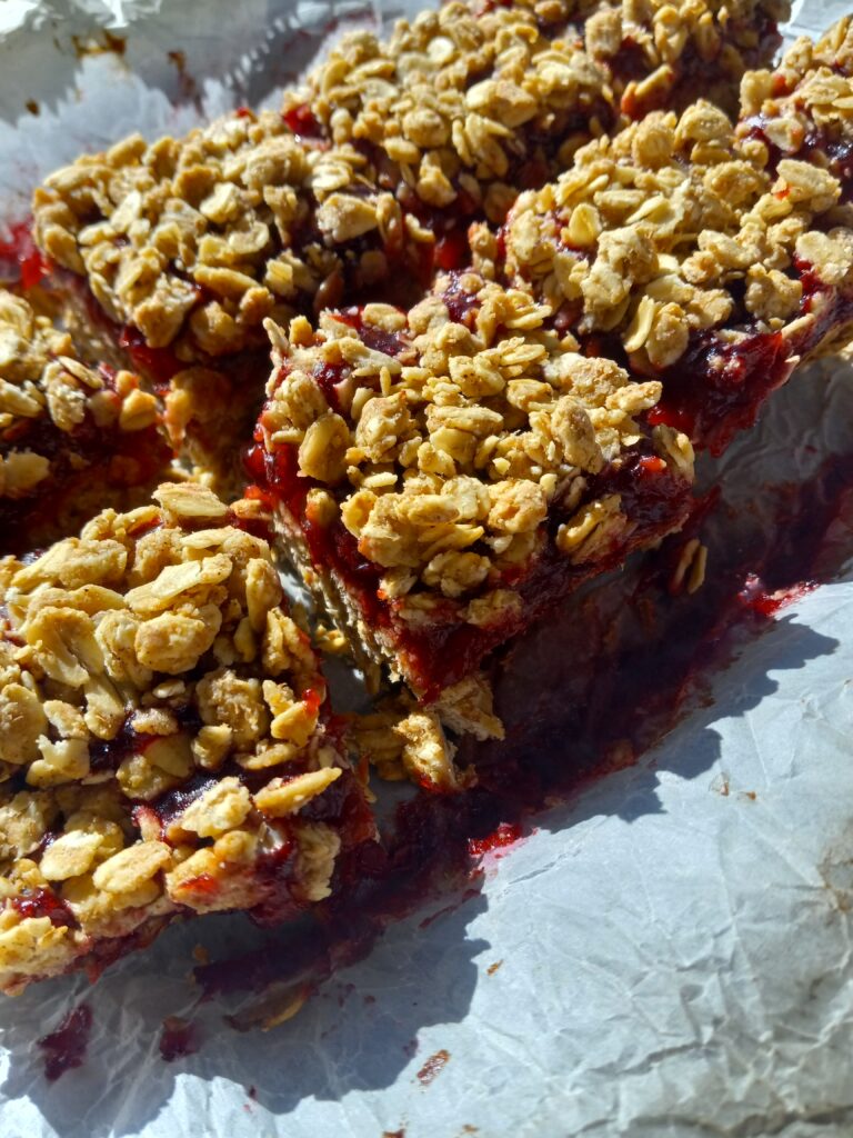 slices of cranberry oat crumble bar 